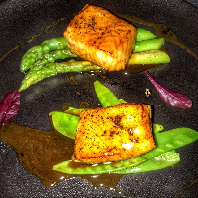 Maple Soy-cured Salmon with fresh asparagus 👌🏼👌🏼😋😋... salmon ... (ARTS Beirut)