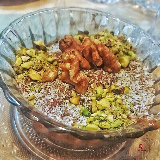 "Meghlé", one of the best sweets in Lebanon 😍---------------------------- (Dunya Beirut)