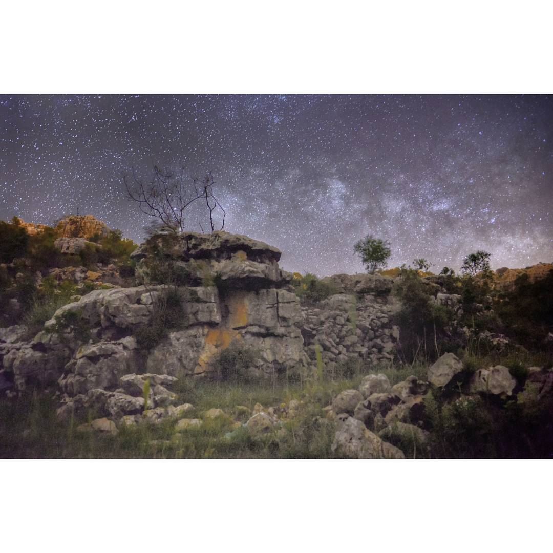  milkyway  longexposure  astrophotography  nightscape  nightphotography ... (Lebanon)