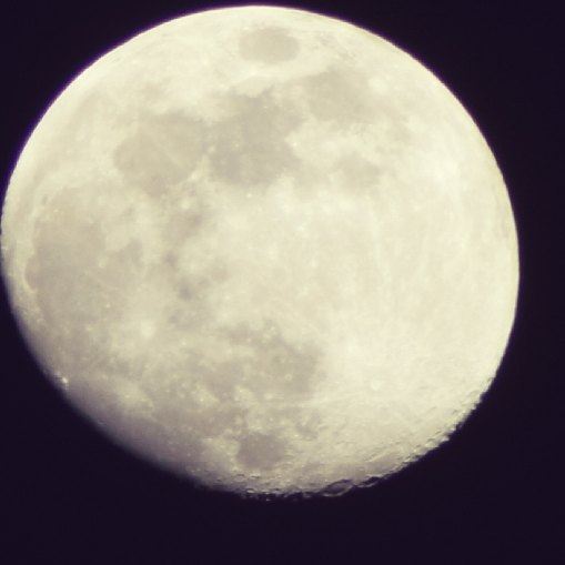  moon  night  lebanon  nikon  300mm  photography @antonio.moukhtafi (Beruit, Rabieh)