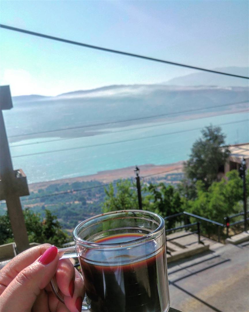 💫 Morning coffee by the Qaraoun Lake (Sorry for the electricity cables) 😀 (Lake Qaraoun)