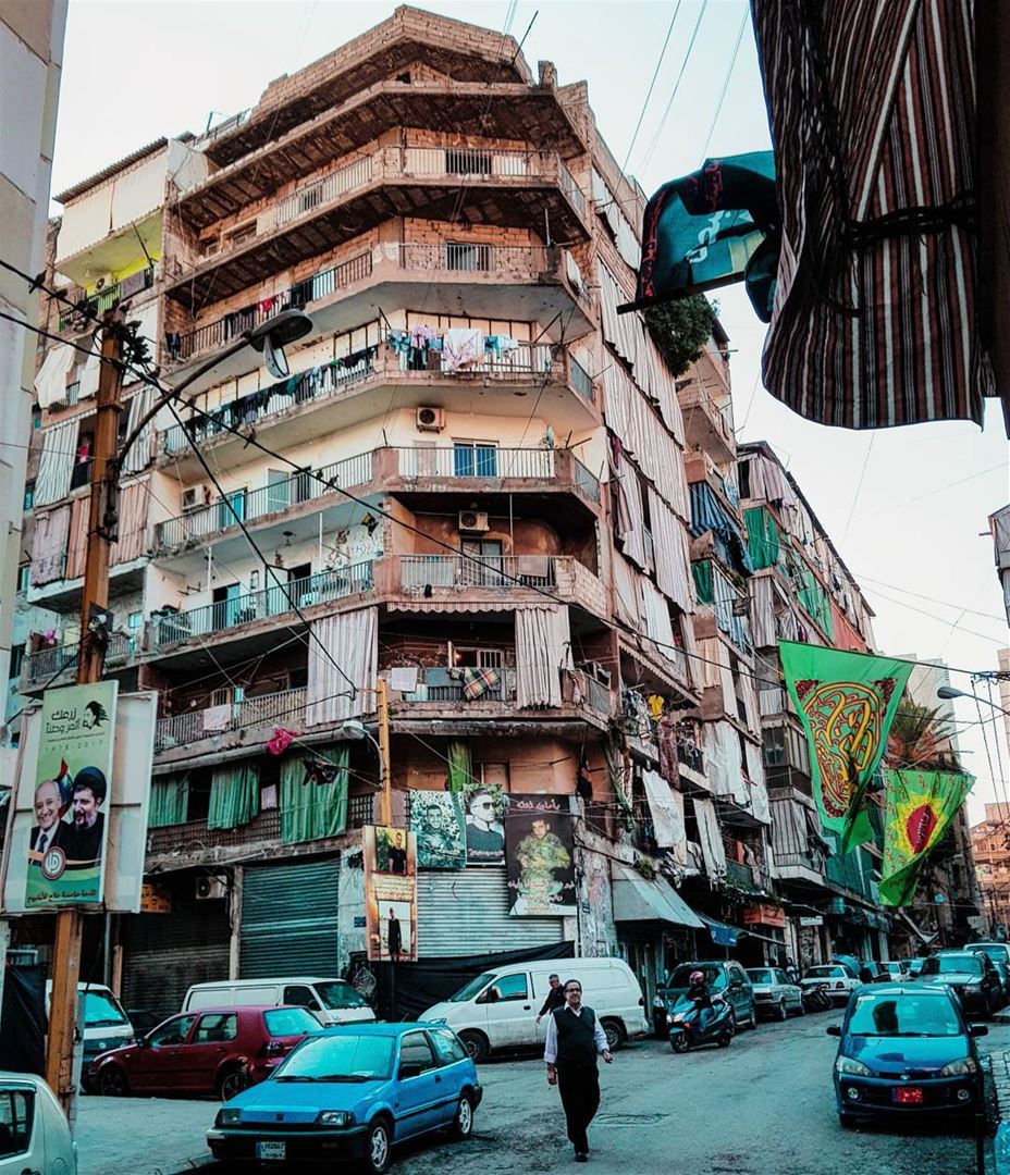 Morning stroll 🏘  Beirut...... streets  buildings  lebanon ... (Beirut Digital District)
