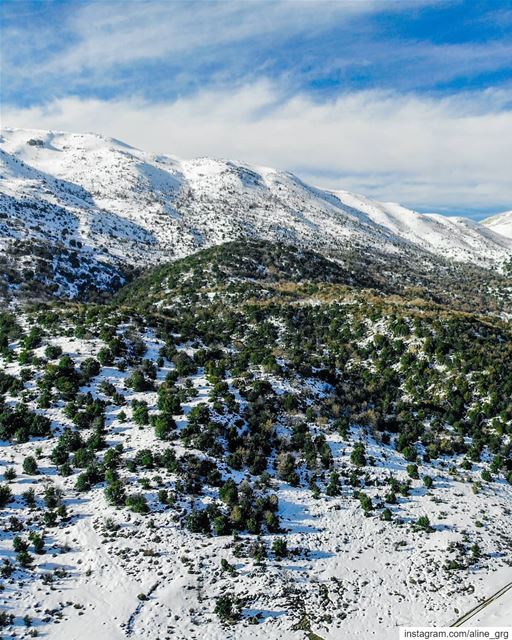 ° Mountain Palette ° ♡ snow  mountain  luna_drone  mavicair  mavic  dji ... (Saghbîne, Béqaa, Lebanon)
