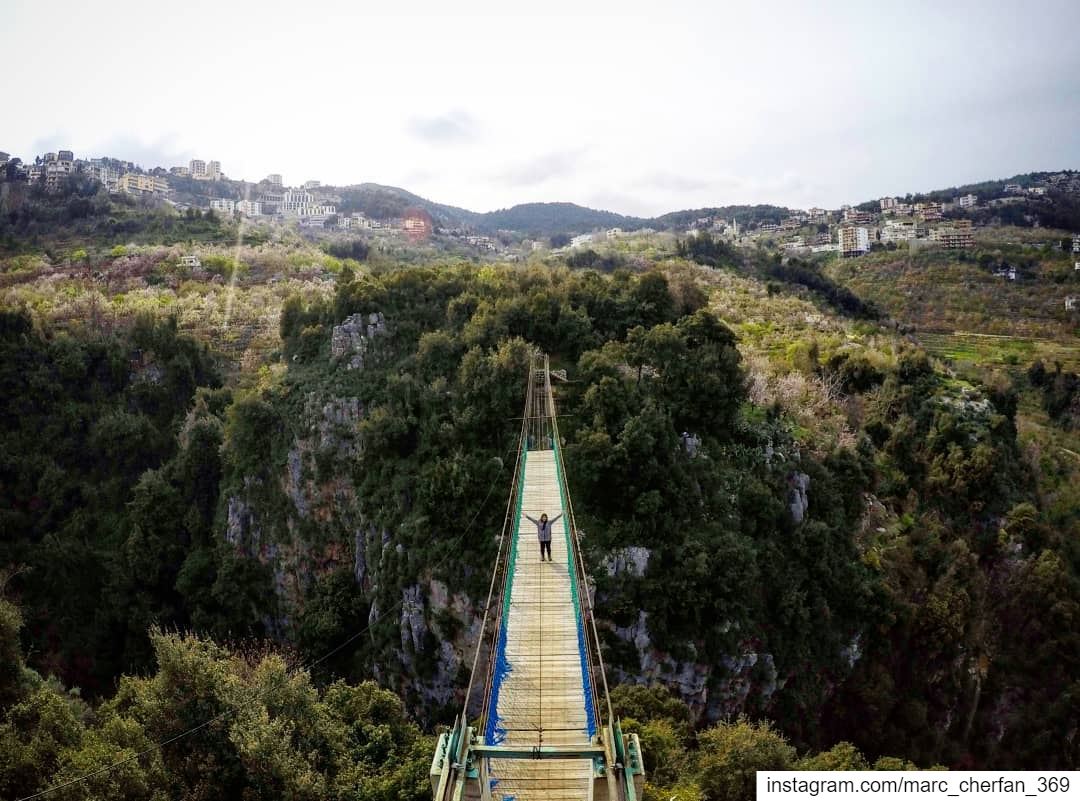  mountains  bridge  sir  Donniyeh  Lebanon 🇱🇧 livelovelebanon ... (Sir Ad Dinniyah, Liban-Nord, Lebanon)