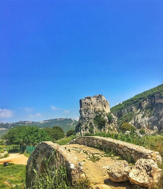  msaylhacastle 🌳🏞 livelovelebanon  castle  meetlebanon  explore ... (Msaylha Castle)