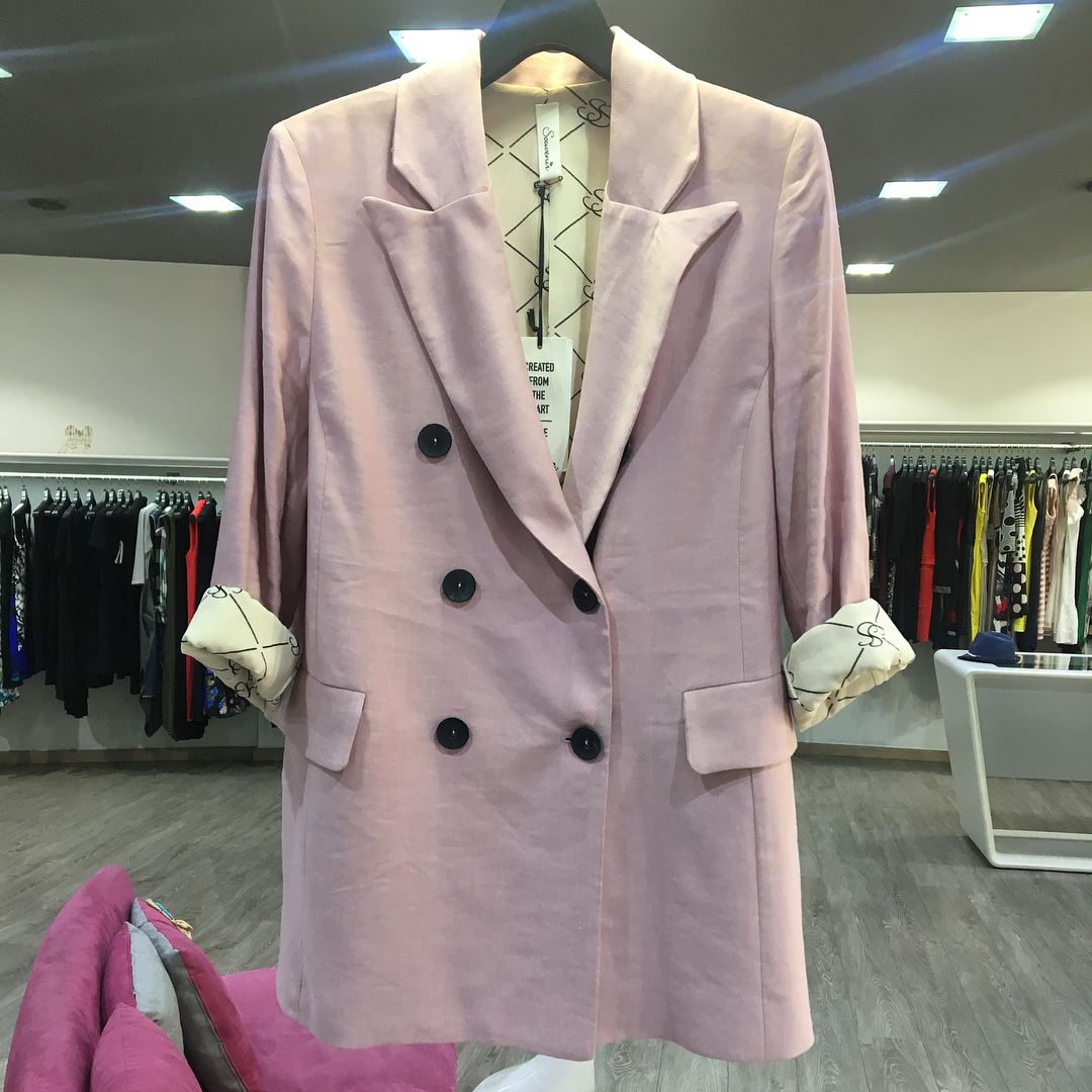 New Light Pink Blazer that will keep you cool in an hot weather ... (Er Râbié, Mont-Liban, Lebanon)