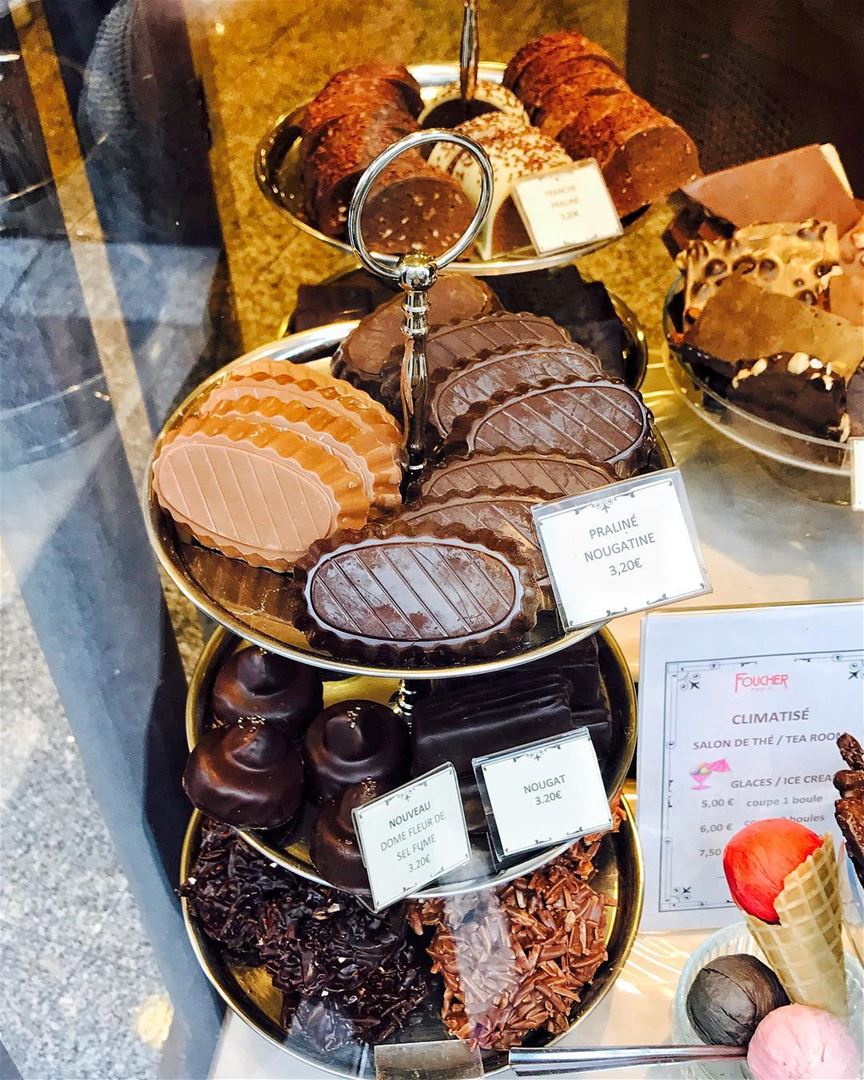 Next to the Chapel there is Chocolat Foucher, a must try place to grab... (Chocolat Foucher)