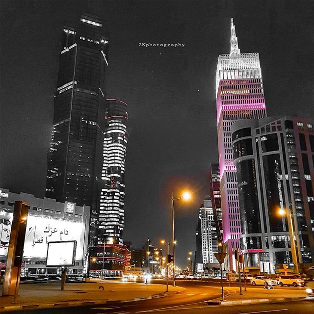 Night 💥 * ig_today  ig_eurasia  igtravel  ig_shotz  travelphotography ... (Doha)