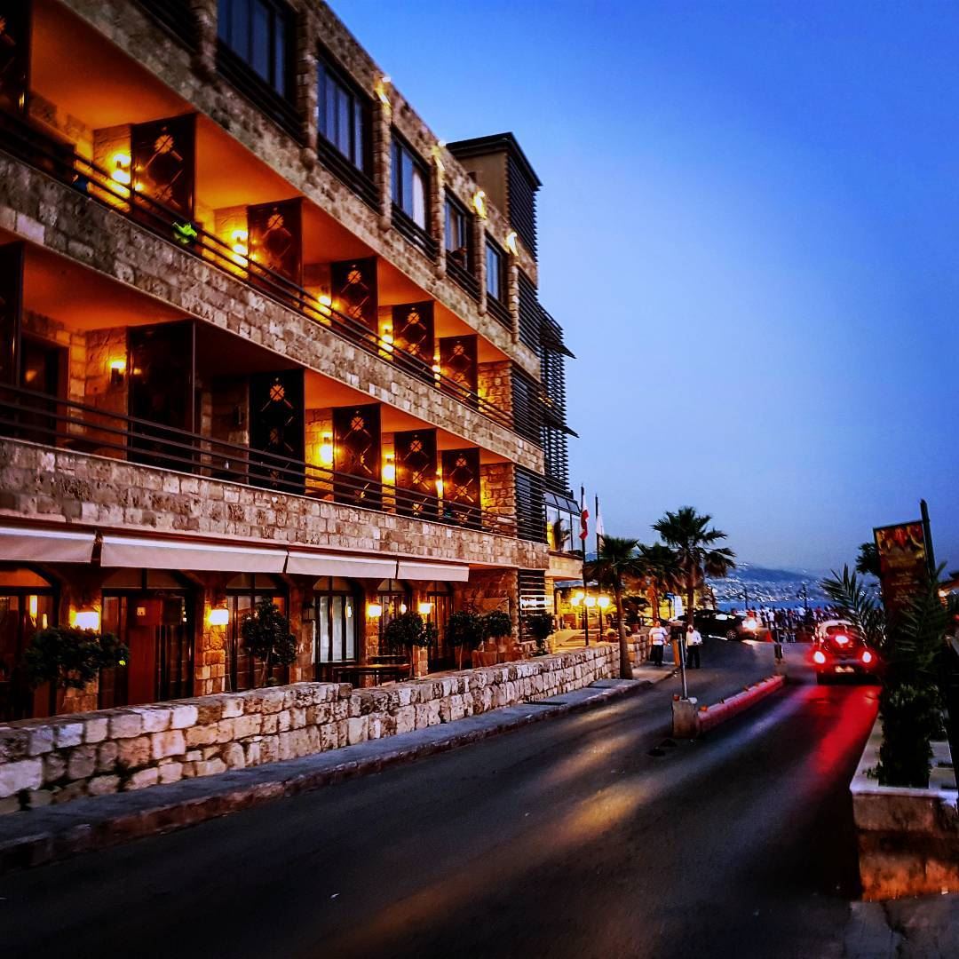 Nightfall in Byblos lebanon  jbeil  byblos  beautiful  charming  city ... (Byblos - Jbeil)