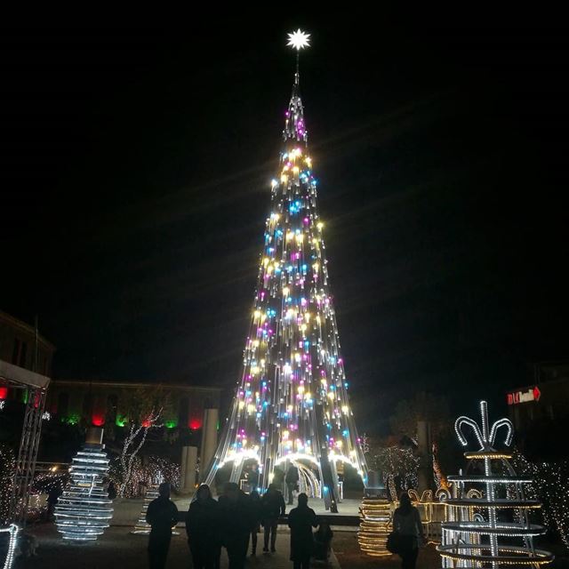  NightOut  chirstmas  tree  Light  Hometown  Byblos  lebanoninapicture ... (Byblos)