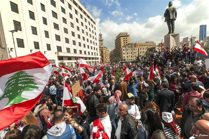  NoForCorruption ••• lebanon_hdr  lebanon  lebanese  manifestation ... (ساحة رياض الصلح)