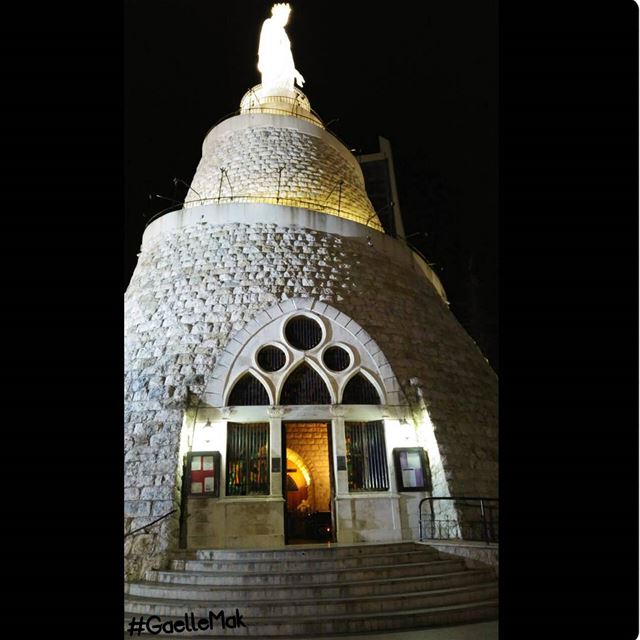 💫 Nothing describes you better than "Our Lady" _____________________... (Harîssa, Mont-Liban, Lebanon)