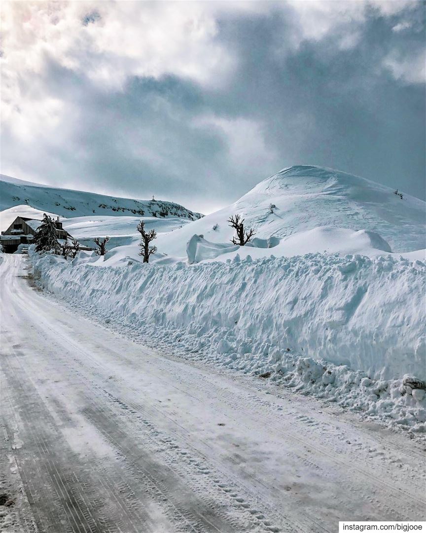 Of the icy mountain roads shotoniphone ..... natgeoshot ... (Lebanon)