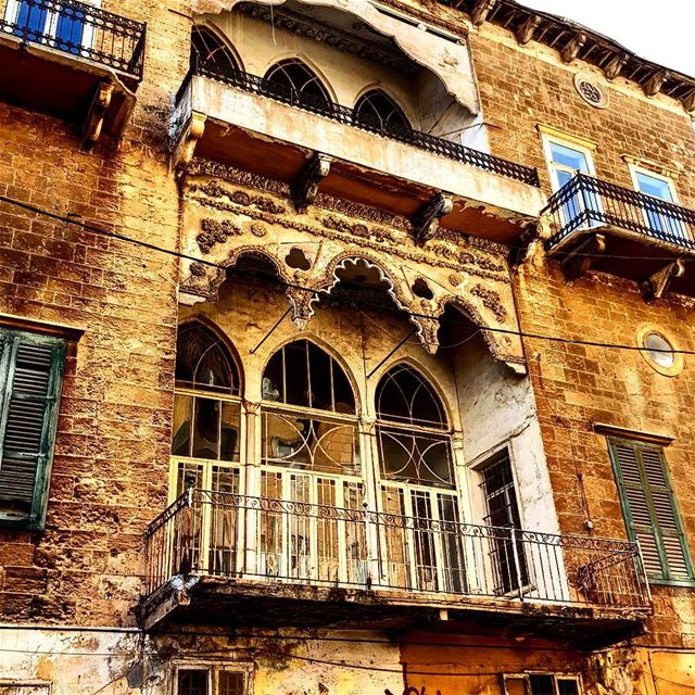 Old but Gold , very close to AUB Beirut.  house oldbutgold  photooftheday... (Beirut, Lebanon)