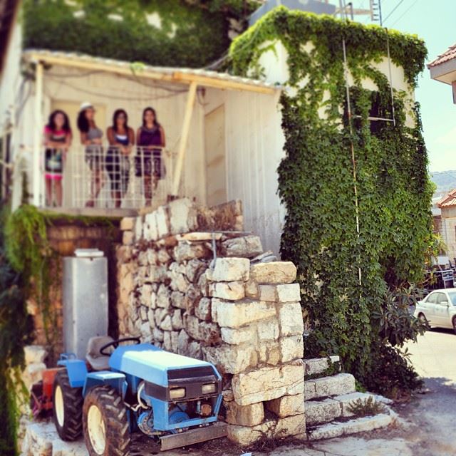 old  house  truck  green  walls  traditional  village  douma  lebanon ...