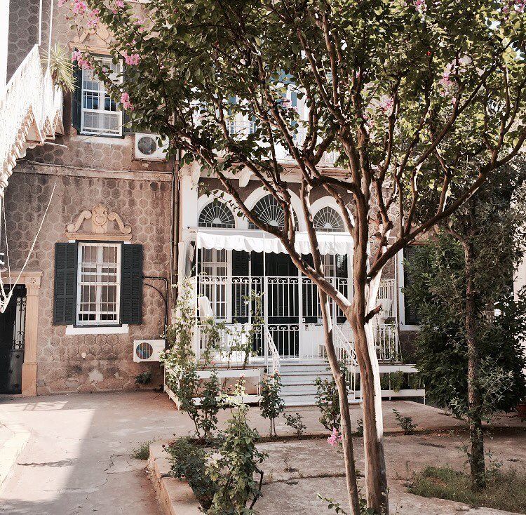 Old places have soul 💚........ oldhouse  old  picoftheday ... (Achrafieh, Lebanon)