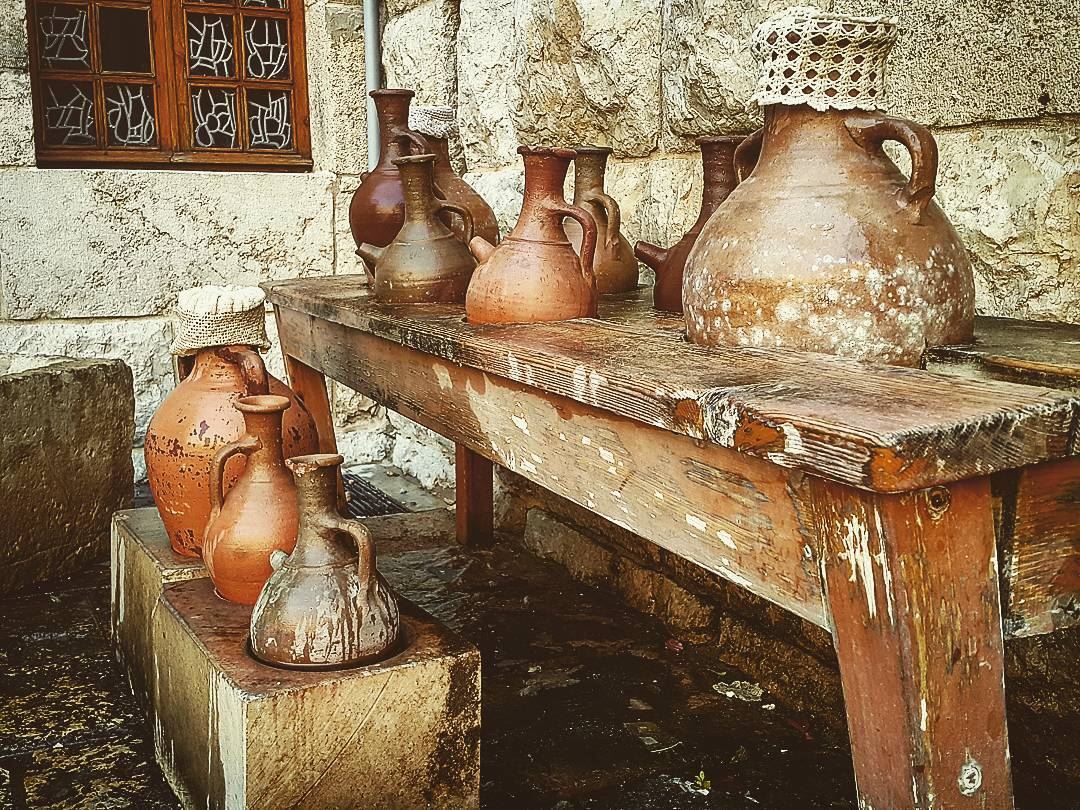 🏺 OldLebanon  Lebanon  Annaya  Jar  WaterJar  Traditions ... (Mazar Saint Charbel-Annaya)