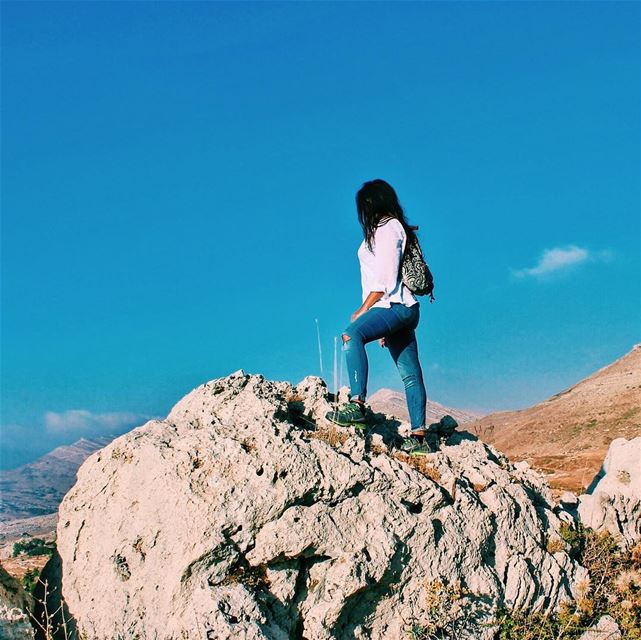 On top of the world  kindof 🌎 ..... lebanoneats  livelovelaklouk ... (El Laklouk, Mont-Liban, Lebanon)