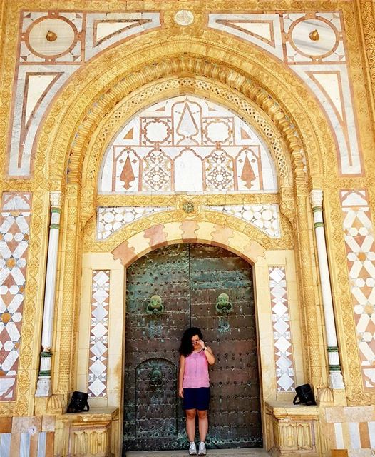 Once upon a time in a kingdom far far away in a beautiful sultan castle 🕌... (Beiteddine Palace)