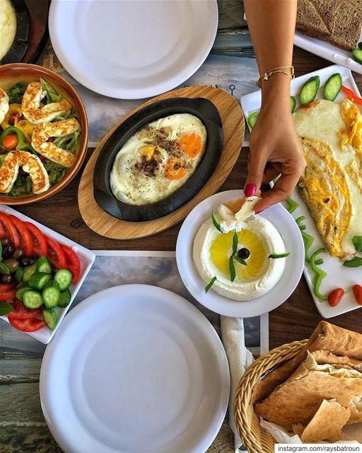 Our Lebanese breakfast 😍Credits to @peterwenmaken・・・صباحوووو 👅 ... (RAY's Batroun)