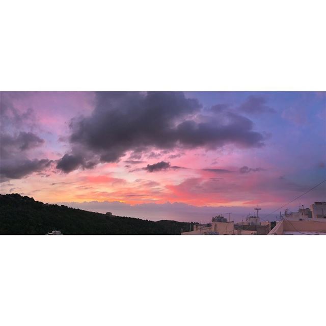 Panoramic sunset view  mysunset  rightnow 💜💜