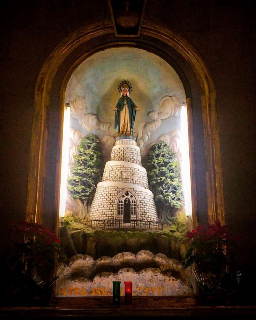 Photo by @jorturomenroi -  Mexico----------------------------------------- (Catedral Nuestra Sra de Valvanera)