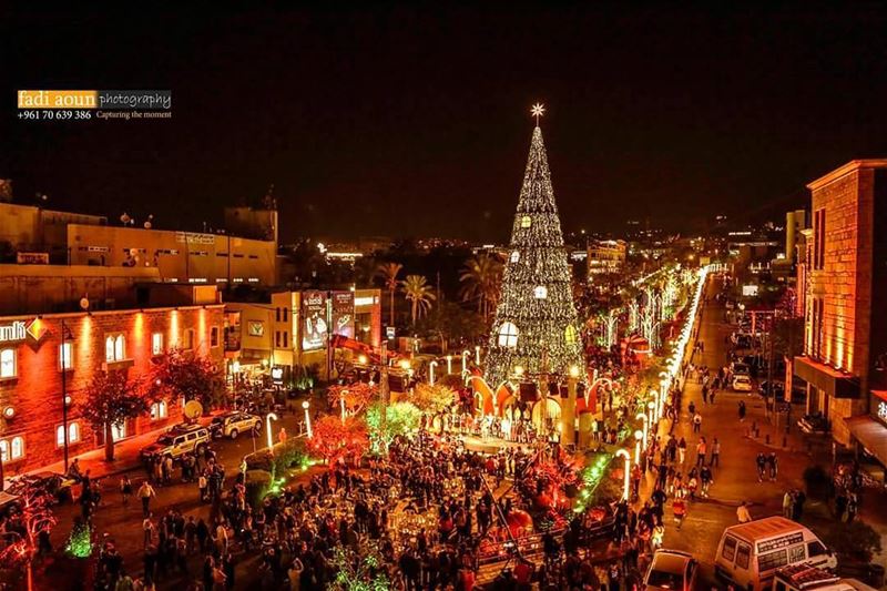  photo  fadiaounphotography  byblos  lebanon  christmas  tree  lighting ...
