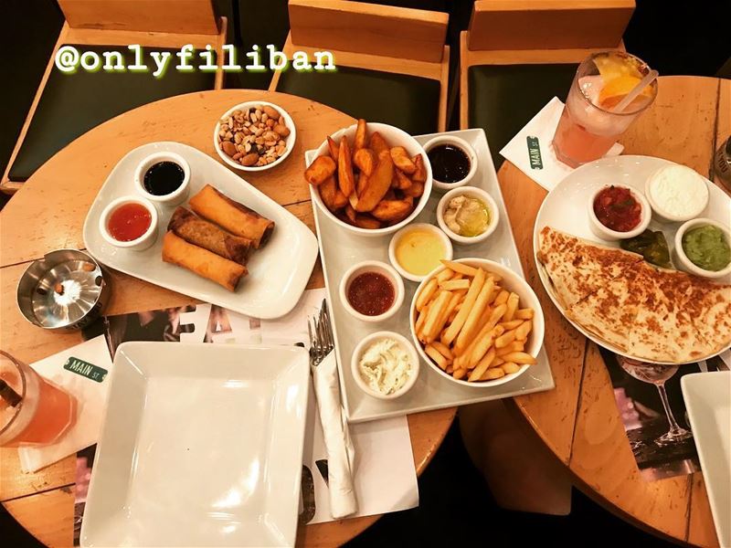📸 Picture taken and edited by @onlyfiliban📍 dbayeh 🍽🍸 @mainstlb ... (Main Street)