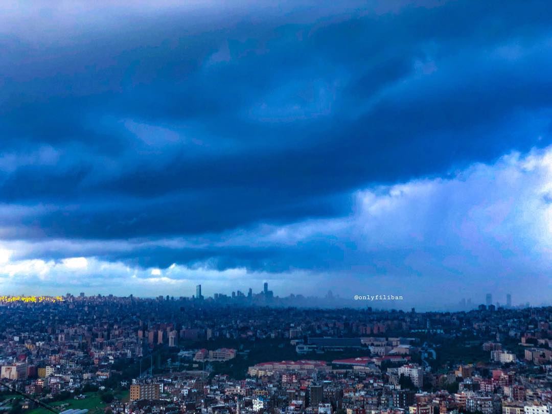 📸 Picture taken and edited by @onlyfiliban🇱🇧🌆🏙☁️🌧🌬... (Beirut, Lebanon)