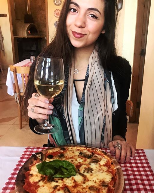 Pizza 🍕 for lunch at a cute & cozy trattoria in Gemmayzeh ❤️ What are you... (Appetito Trattoria Gemmayzeh)
