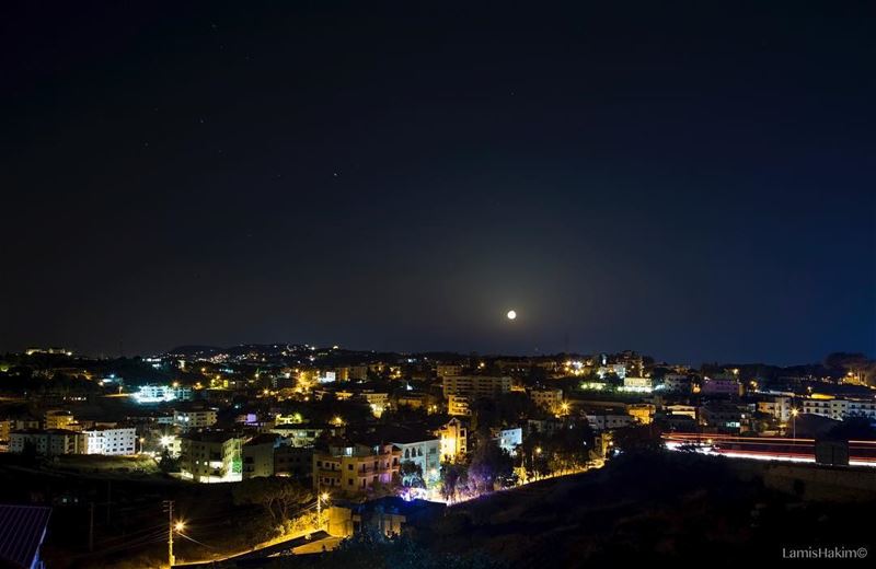 🕝 PM ————————————————————————- moonlight  moonshot  moon🌙 ... (`Aleih, Mont-Liban, Lebanon)