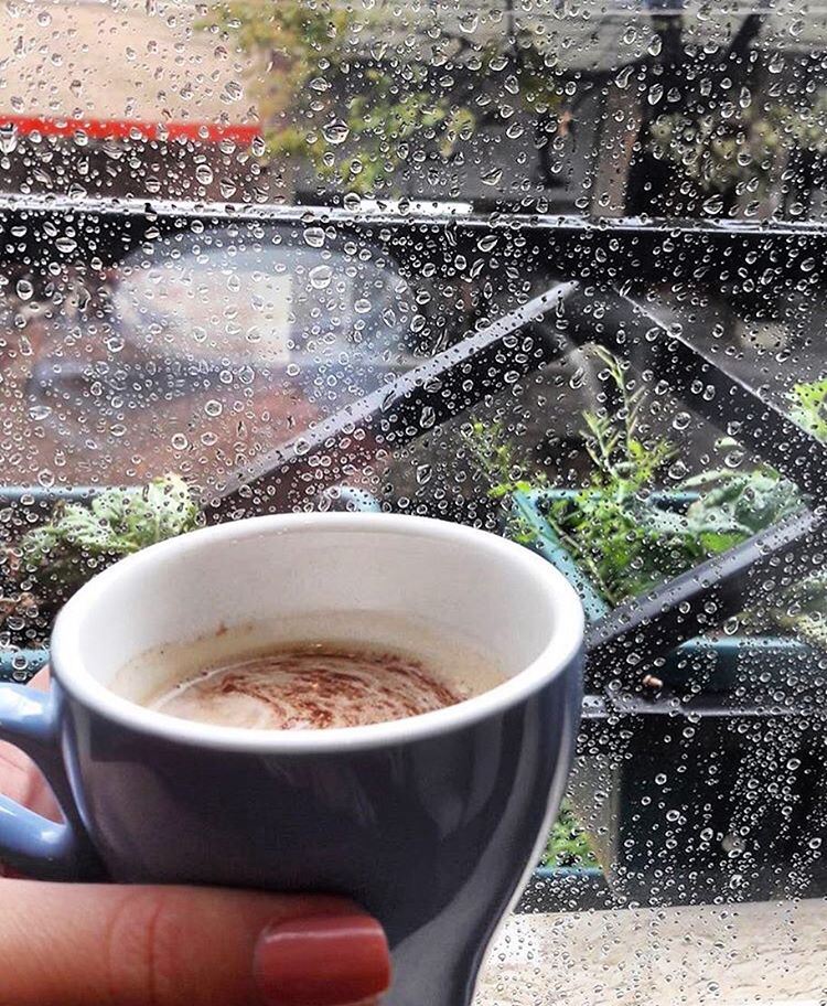  rainyday  loverainyweather  december  raindrops  hotchocolate ... (Saïda, Al Janub, Lebanon)