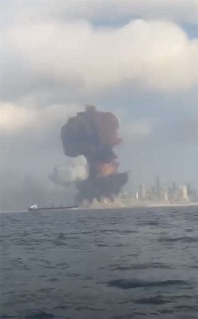 Raw footage of the Beirut blast from the sea