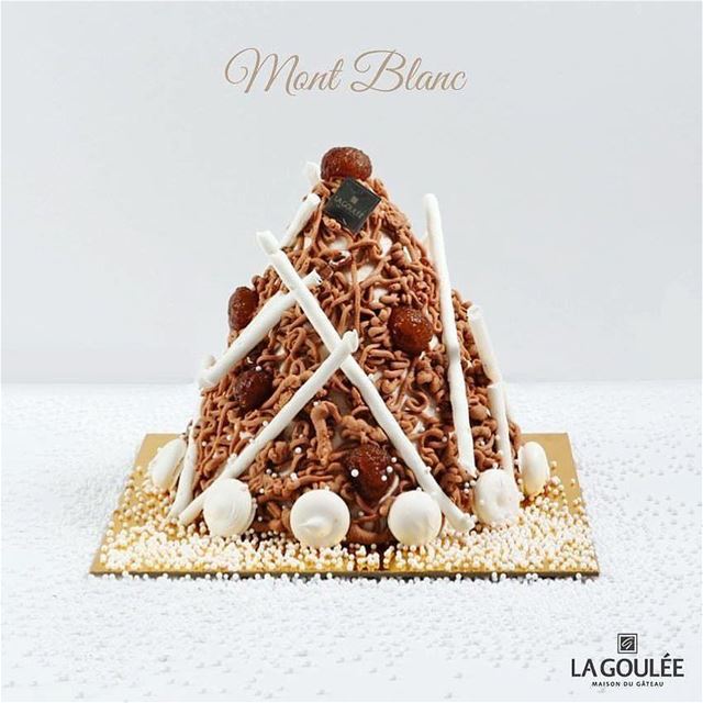  Repost @la.goulee・・・Unveiling the towering Mont Blanc with layers of... (La Goulee)