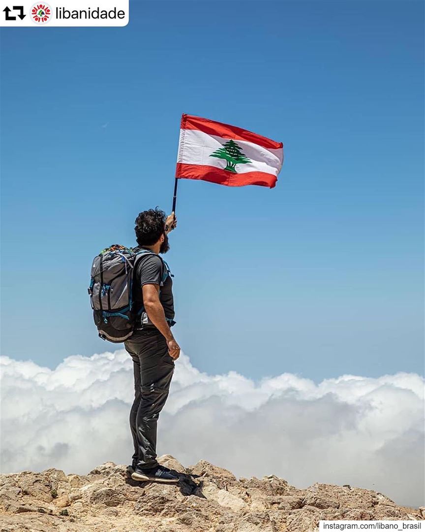  repost @libanidade・・・🇱🇧 Você ama o Líbano e tem orgulho das suas raÍze (Qurnat as Sawdā')