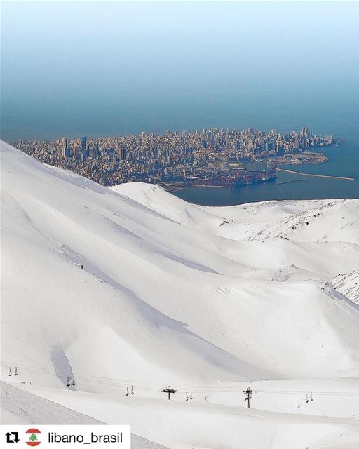  Repost @libano_brasil Beirute vista das pistas. Só no Líbano você pode... (Faraya, Mont-Liban, Lebanon)