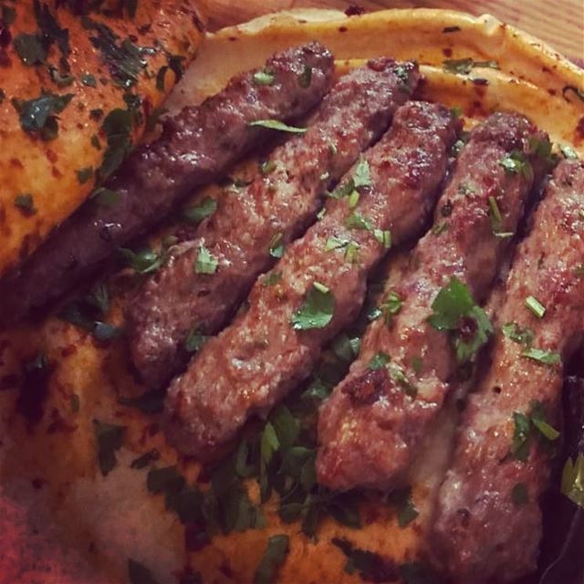 @restaurantyammine -   restaurantyammine  mashewe  kabab  kababhalabi ... (Baouchrîye, Mont-Liban, Lebanon)