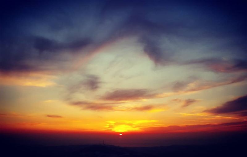  rsa_main  rsa_sunset  infamous_family  sunset🌅  sunset  skyline  skyporn... (Tyre, Lebanon)