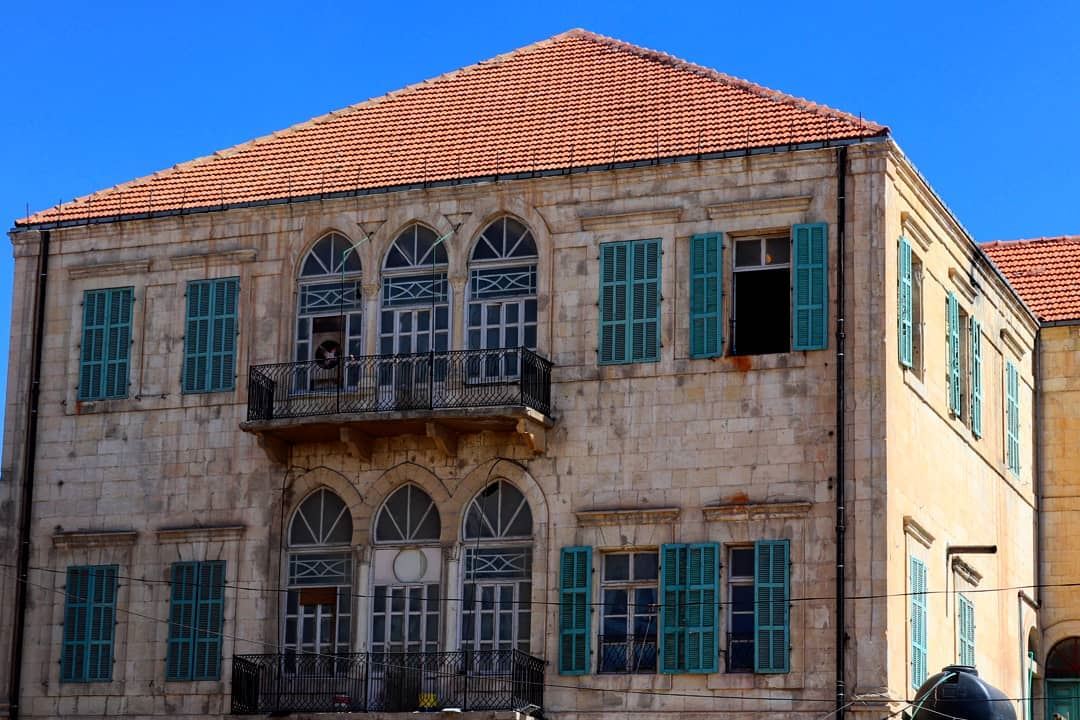 Sabahooo from Baalbeck🕥... Morning  heritagehouse  bekaa  lenanon ... (Baalbeck, Béqaa, Lebanon)