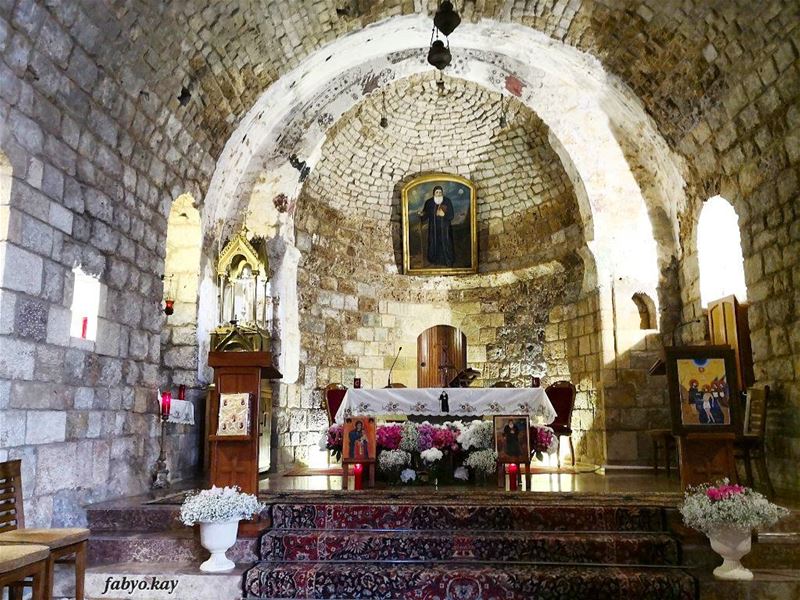  saintantoine church jesuschrist ig_lebanon  saint_charbel saintmary... (Monastery of Qozhaya)