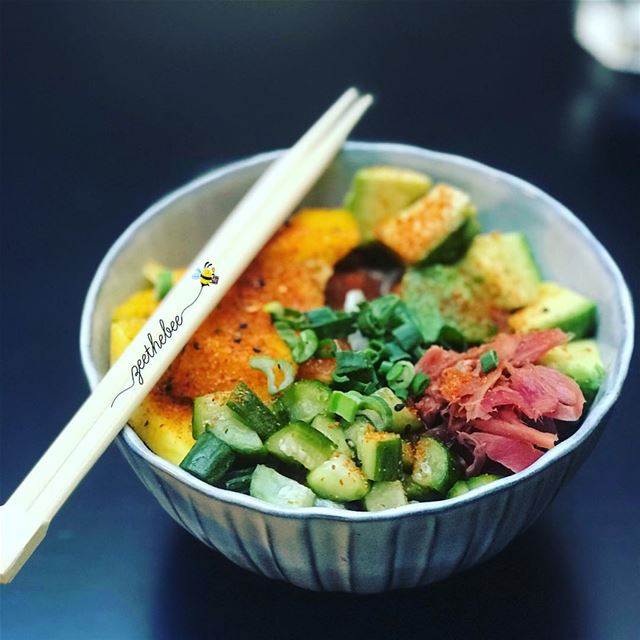 Salmon poke bowl from @eatsunshineeatery with brown rice and Ponzu Sauce.... (Eat Sunshine)