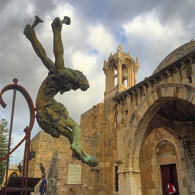 sculpture  jesus  church  religion  christianity  spirituality  cross ... (Byblos, Lebanon)