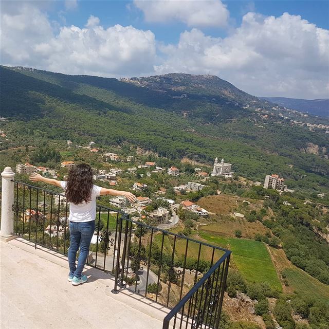 Set me free livelovelebanon❤️  instajezzine lebanon_pictures  lebanon🇱🇧 (Jezzîne, Al Janub, Lebanon)