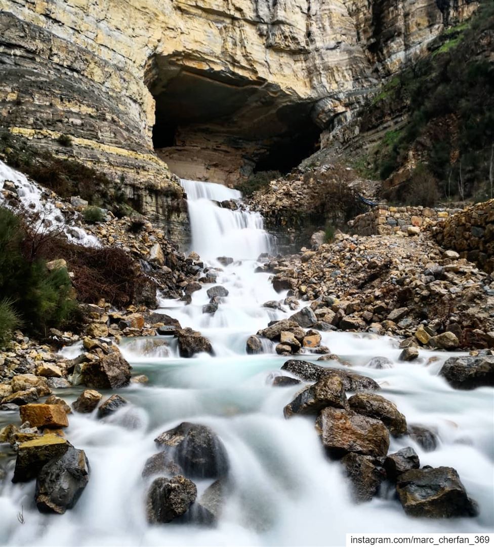  SilkyWater  Shot  Afka  Waterfall  Lebanon 💦🇱🇧 livelovelebanon ... (Afka, Mont-Liban, Lebanon)