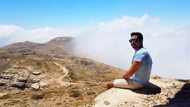 Some people are like clouds☁ When they go away, it's a brighter day🌞... (Falougha, Mont-Liban, Lebanon)