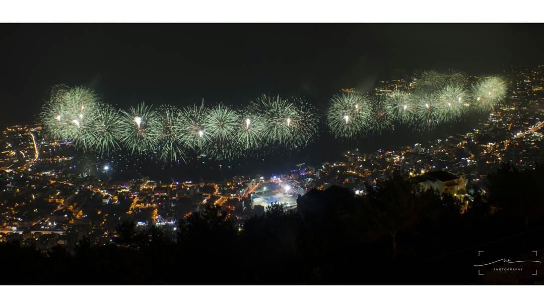 Spectacular scene. festival  jounieh  lebanon  fireworks  citylife ... (Jounieh - Lebanon)