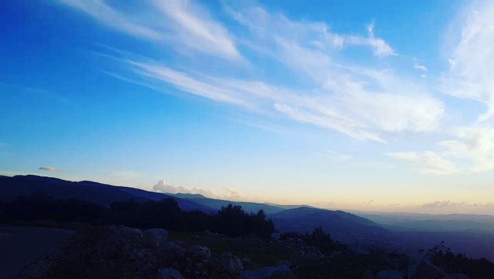 Spectacular sunset  supersunset_word  sunsetcaptures  best_moments_sunset... (Miziâra, Liban-Nord, Lebanon)