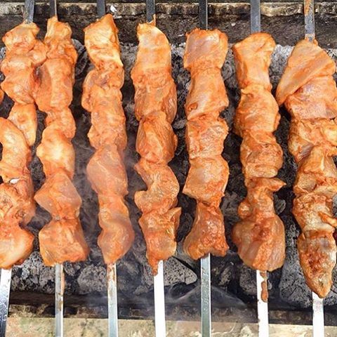 Sundays are for Barbeques 😍☀️🍢 lebanoneats