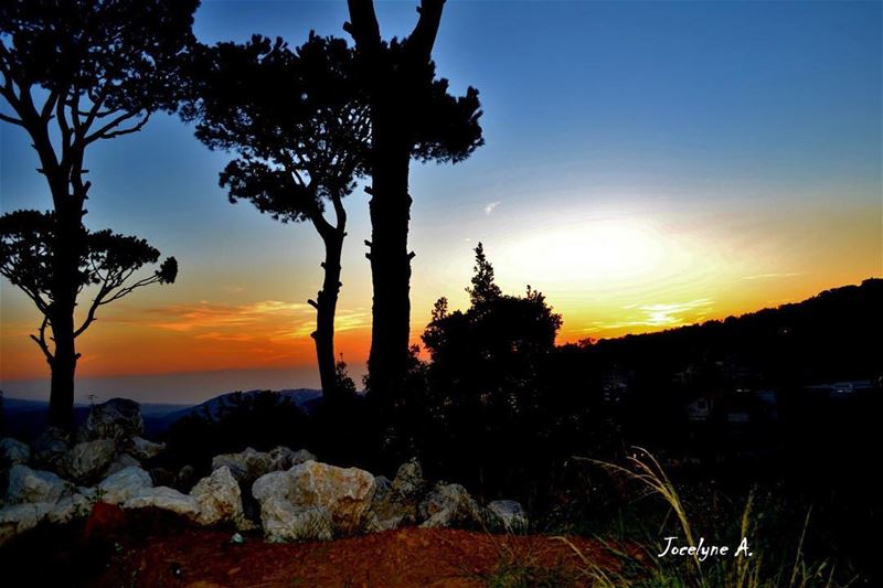 "Sunset is the opening music of the night" sunset night music beauty... (Bolonya,mrouj)