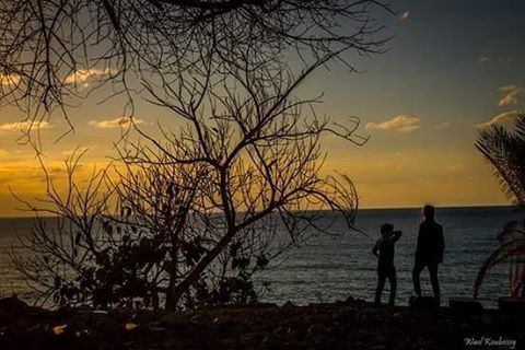  sunset  sunset🌅  nature  sea  trees  sun  sky  clouds  boys  friends ... (Saïda, Al Janub, Lebanon)